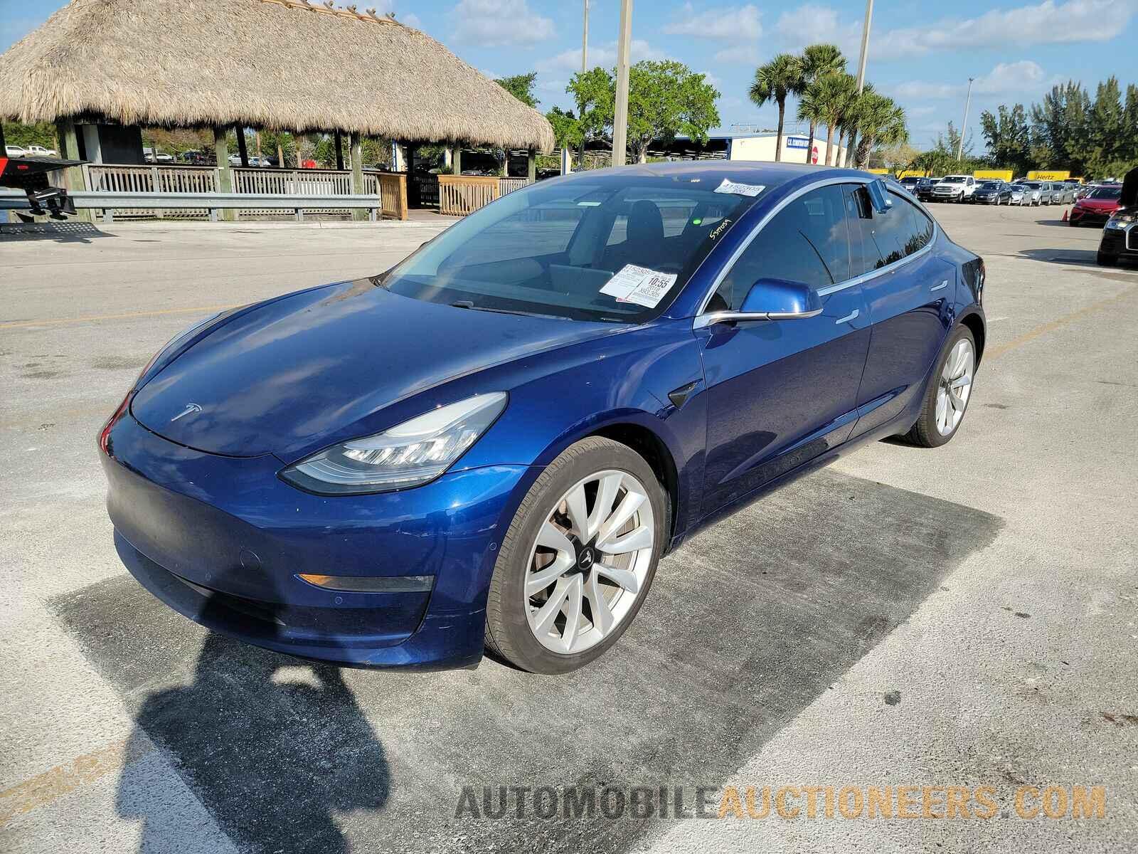 5YJ3E1EA0JF109471 Tesla Model 3 2018