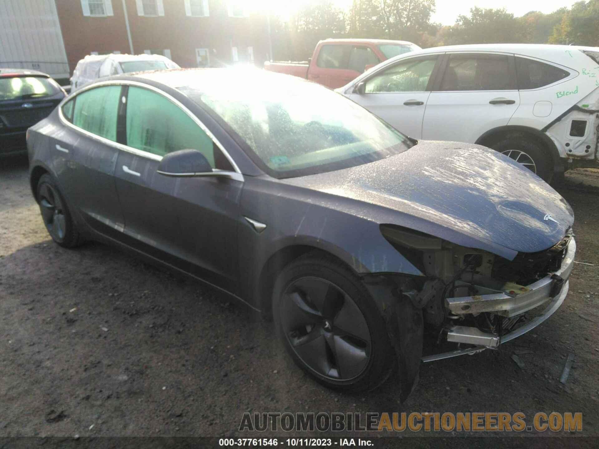 5YJ3E1EA0JF117974 TESLA MODEL 3 2018