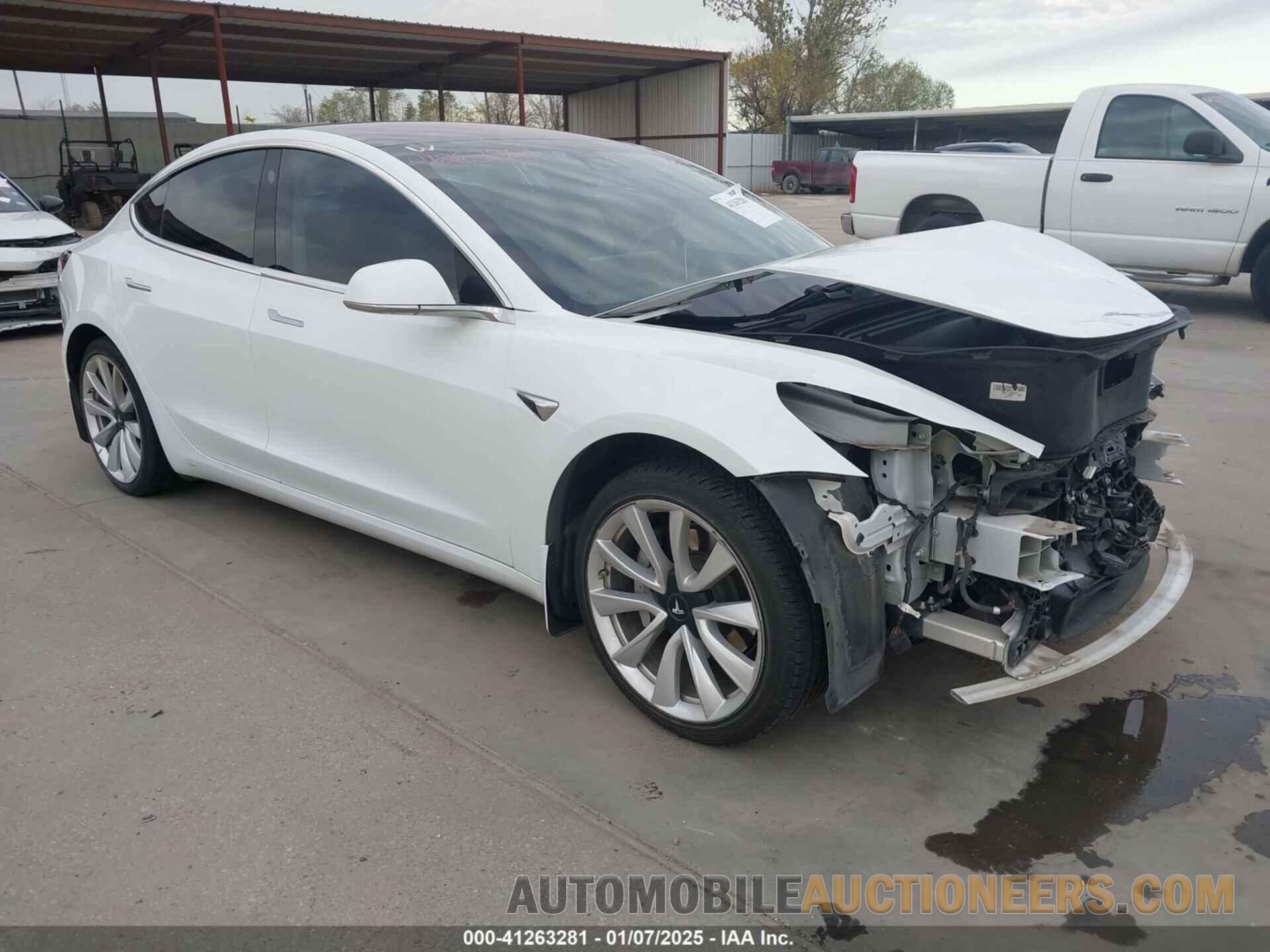 5YJ3E1EA0JF118400 TESLA MODEL 3 2018