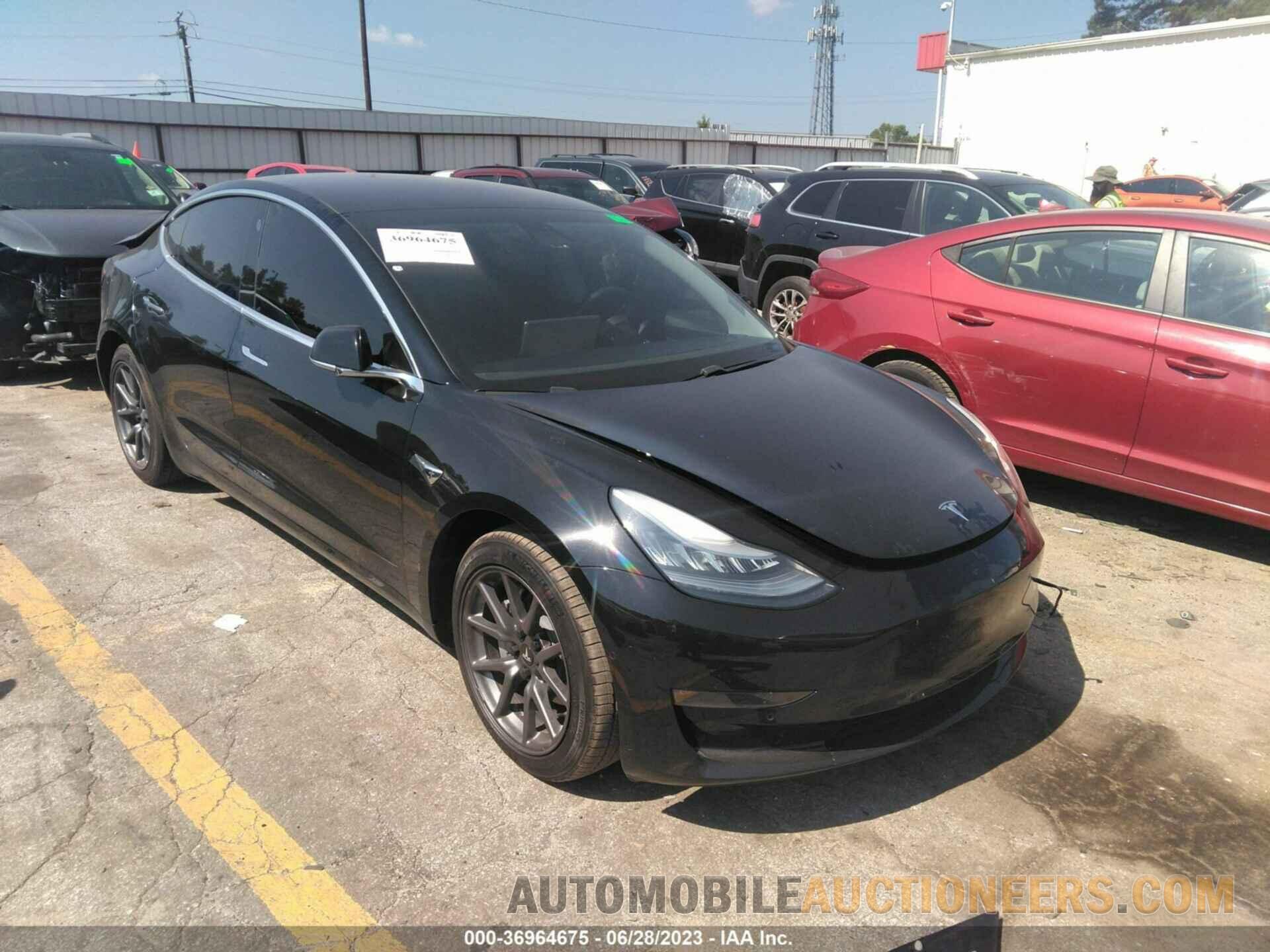 5YJ3E1EA0JF152563 TESLA MODEL 3 2018