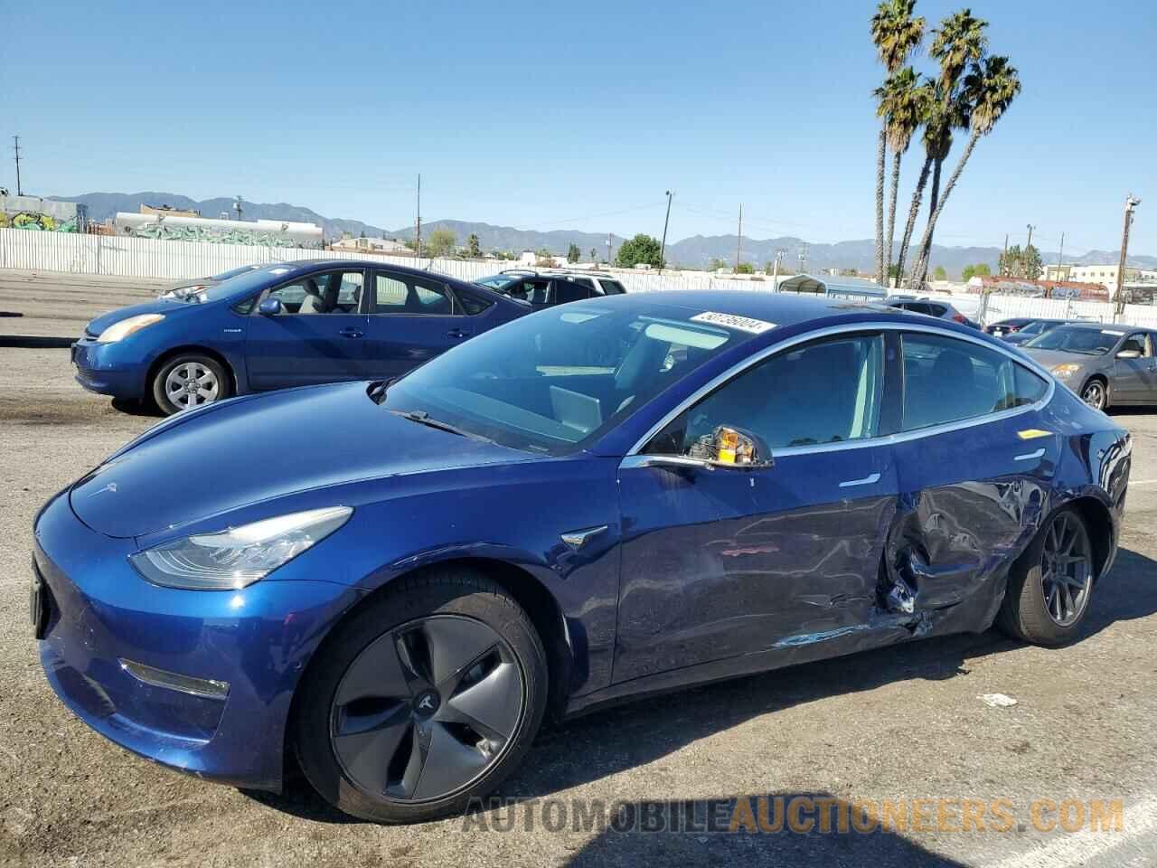 5YJ3E1EA0JF160632 TESLA MODEL 3 2018