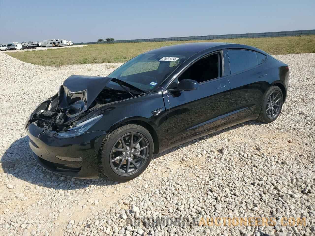 5YJ3E1EA0JF166012 TESLA MODEL 3 2018