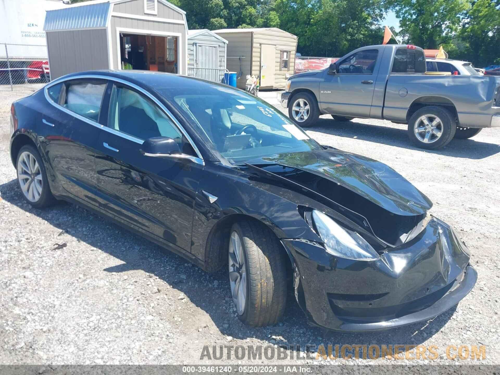 5YJ3E1EA0JF176281 TESLA MODEL 3 2018