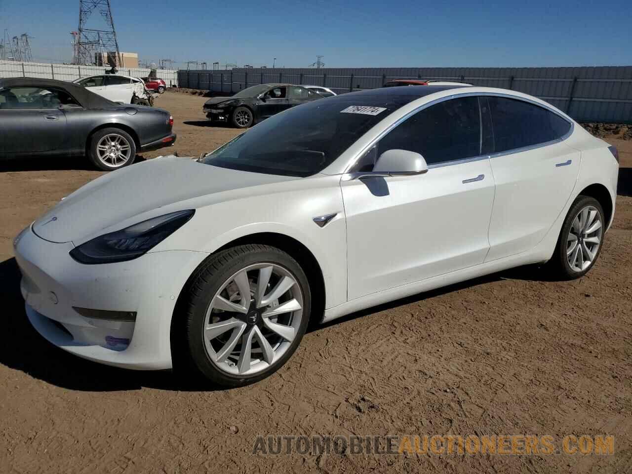 5YJ3E1EA0KF301443 TESLA MODEL 3 2019