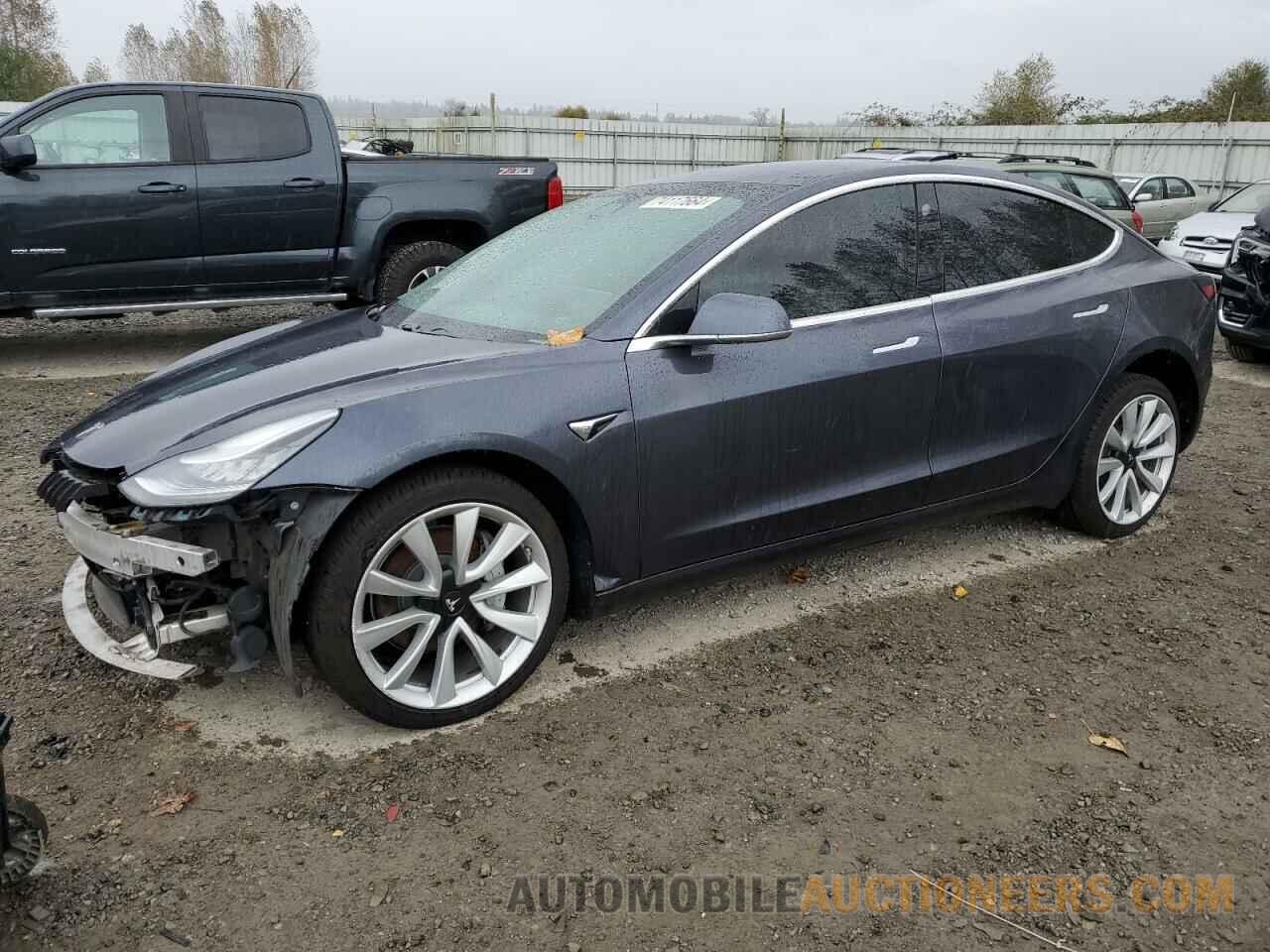 5YJ3E1EA0KF302379 TESLA MODEL 3 2019