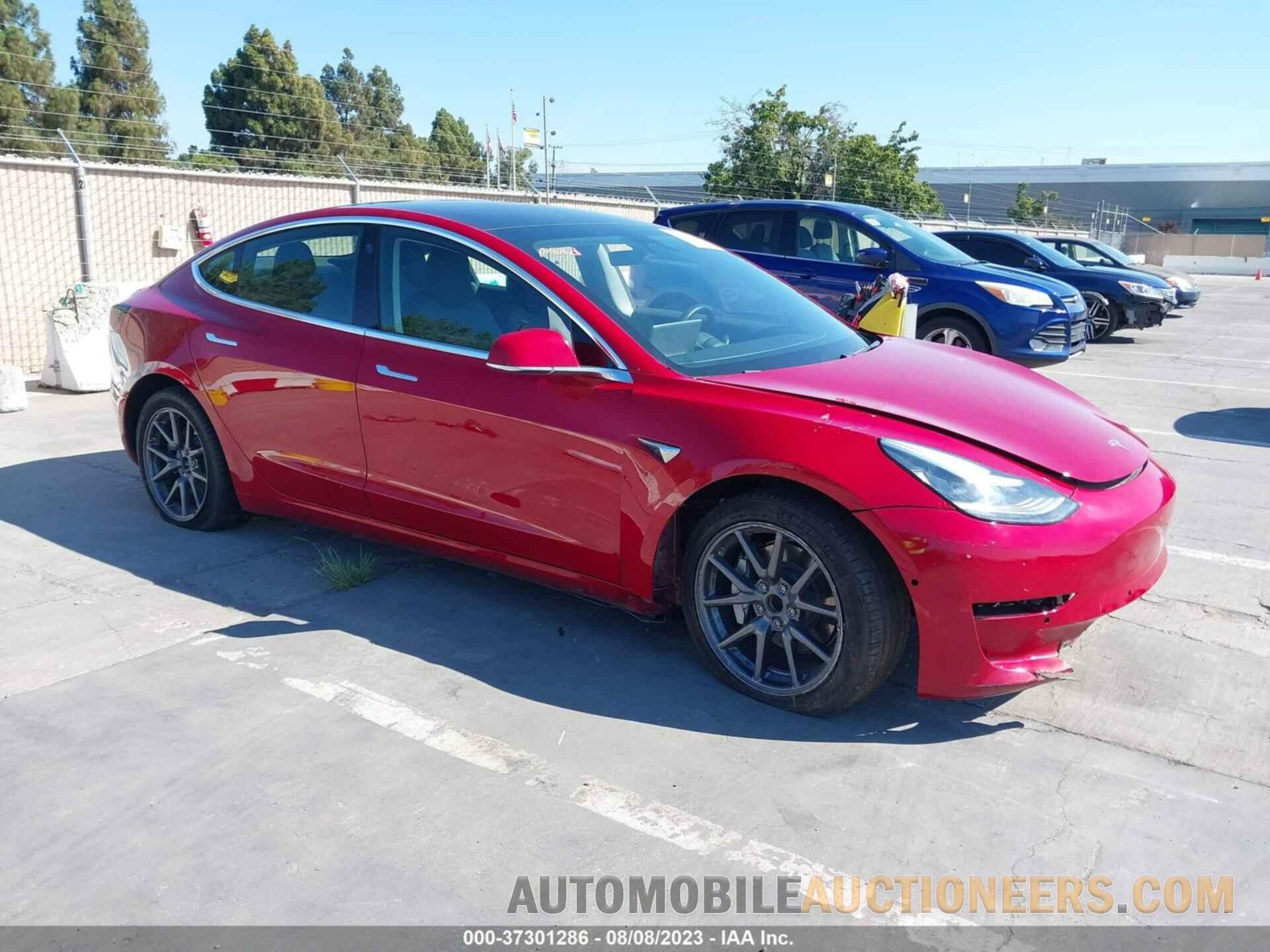 5YJ3E1EA0KF313768 TESLA MODEL 3 2019