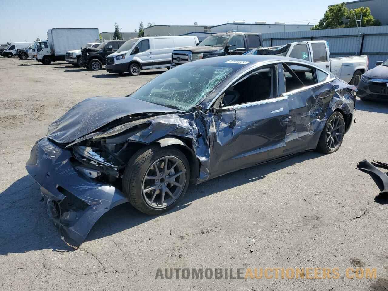 5YJ3E1EA0KF317190 TESLA MODEL 3 2019