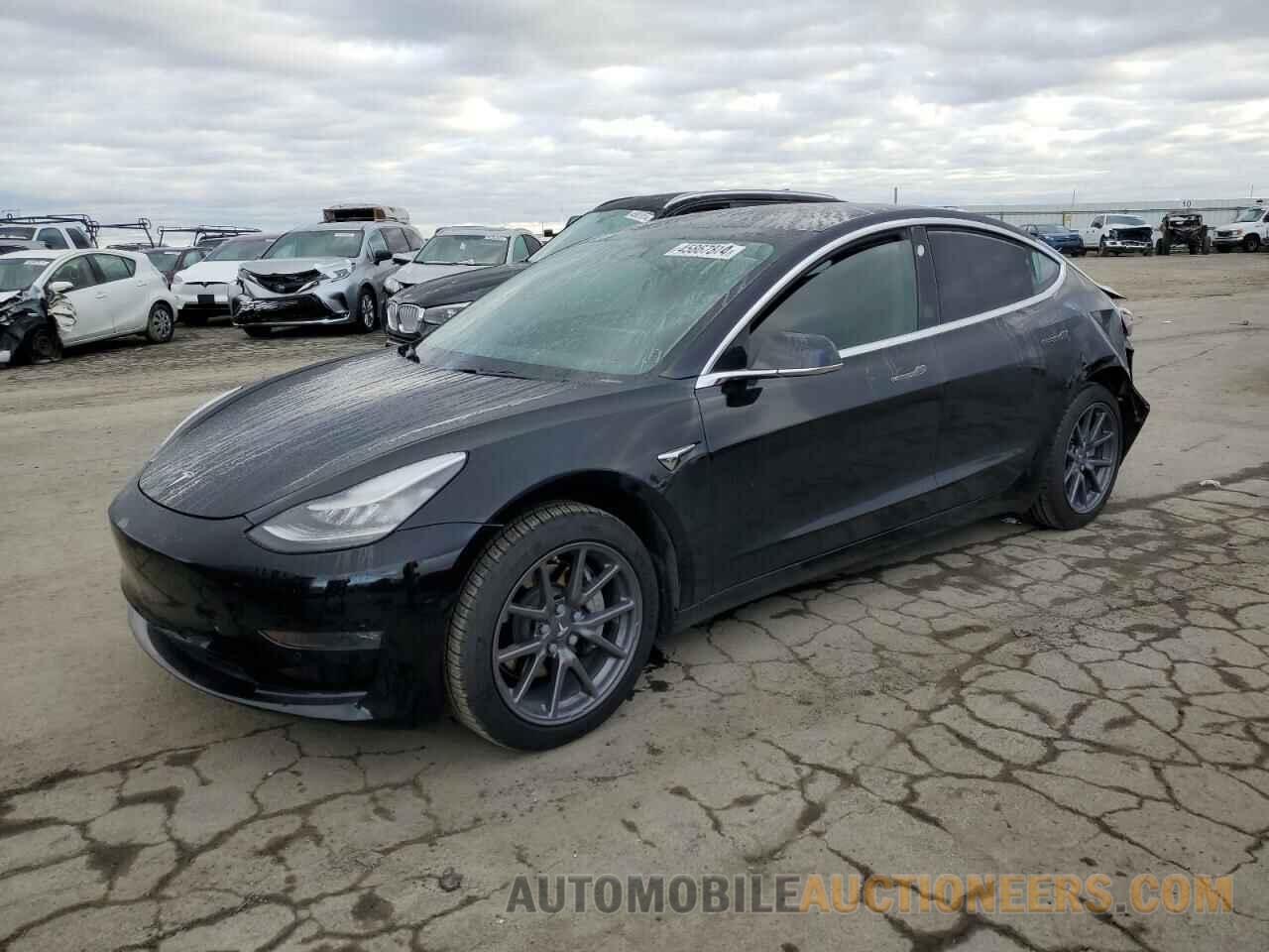 5YJ3E1EA0KF317223 TESLA MODEL 3 2019