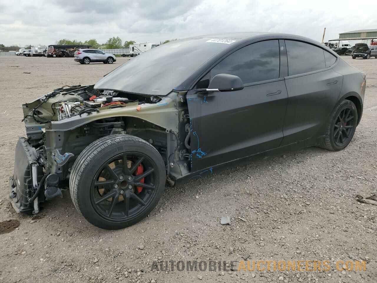 5YJ3E1EA0KF400456 TESLA MODEL 3 2019