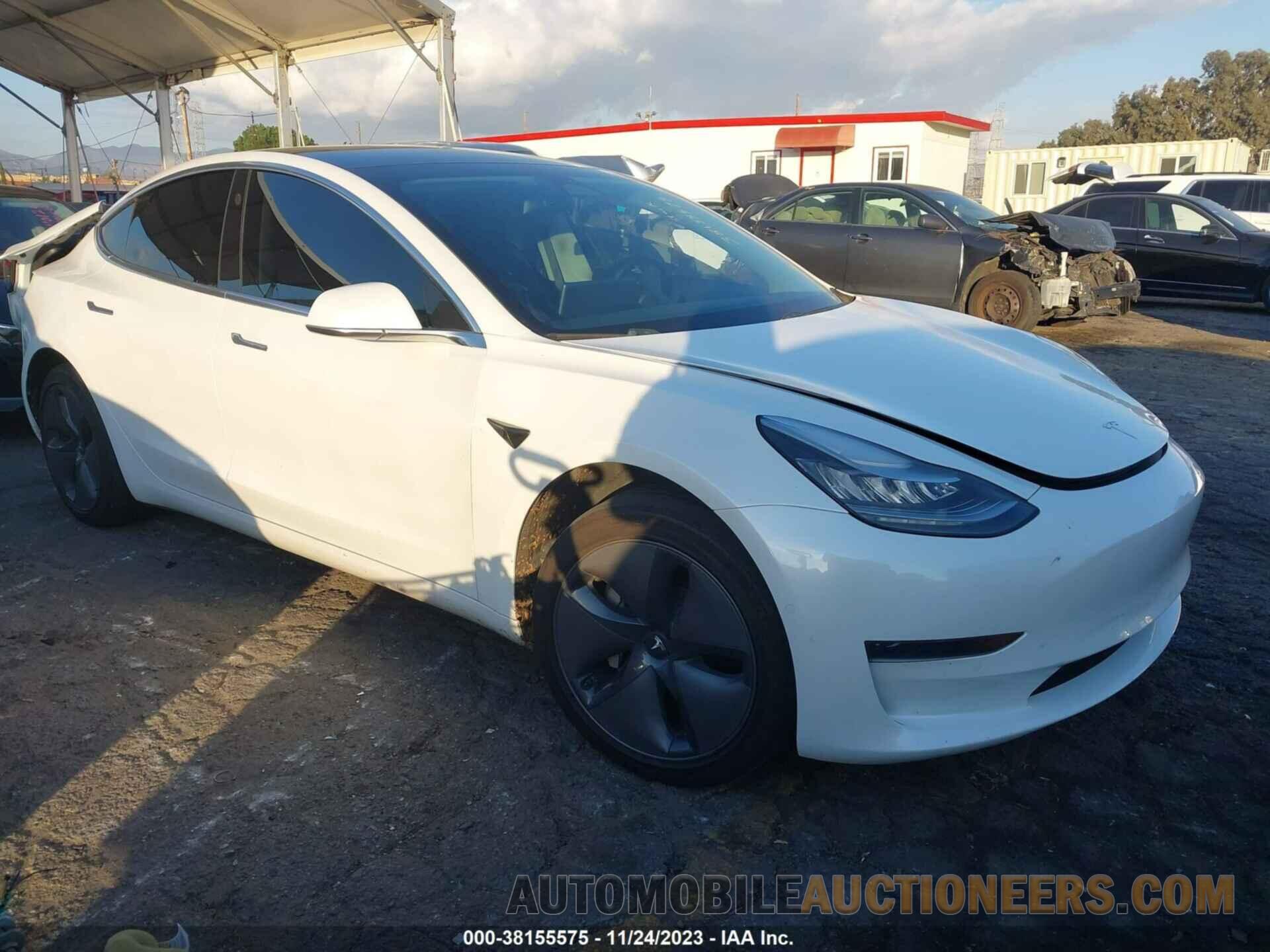 5YJ3E1EA0KF436633 TESLA MODEL 3 2019