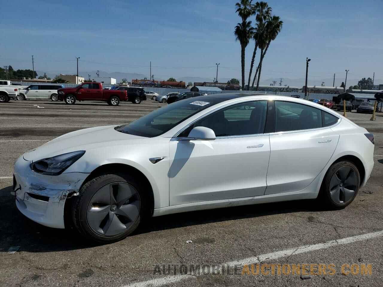 5YJ3E1EA0KF485587 TESLA MODEL 3 2019