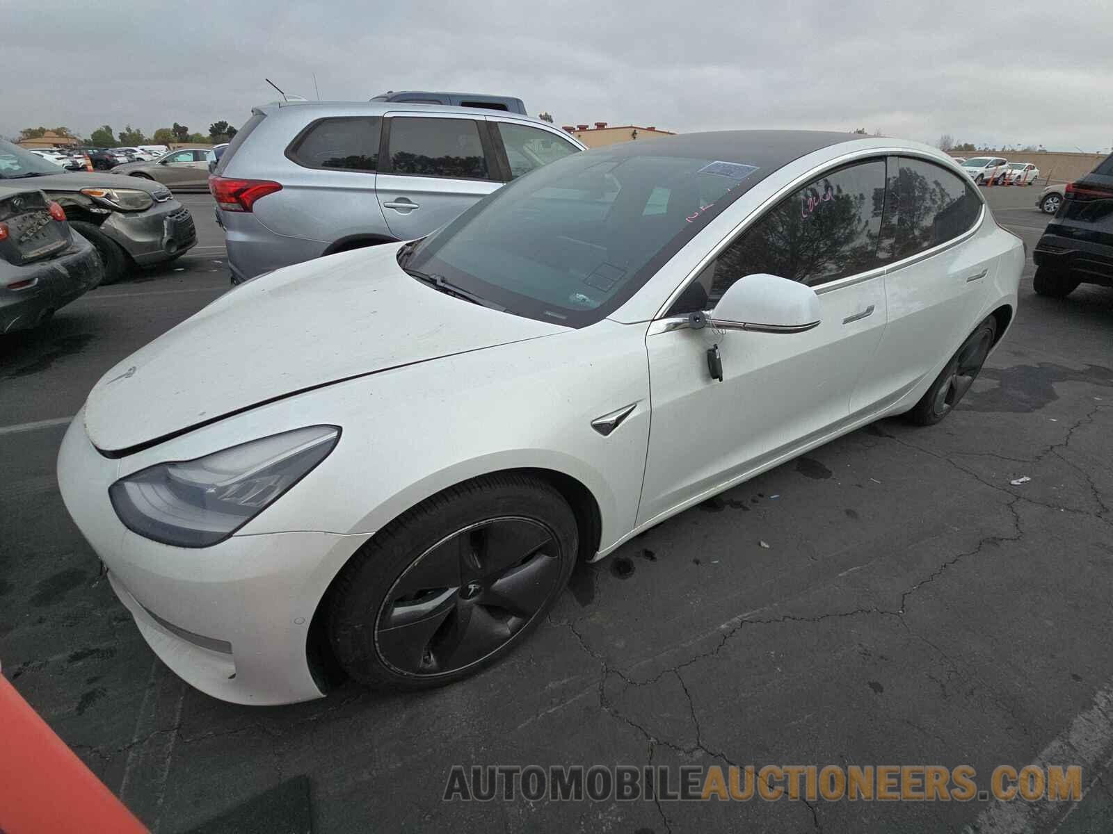 5YJ3E1EA0LF739932 Tesla Model 3 2020