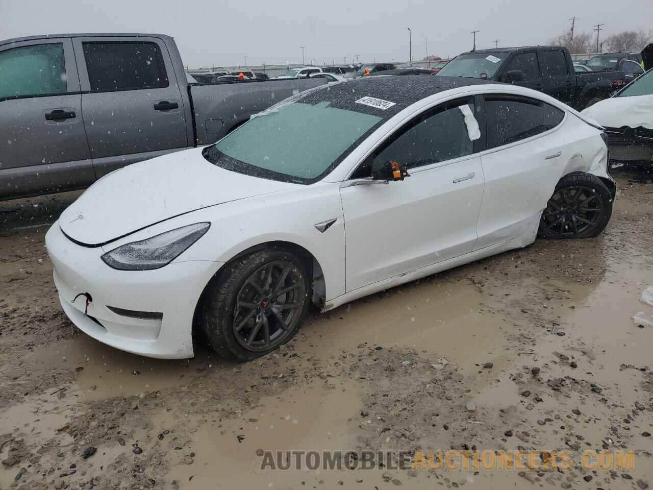 5YJ3E1EA0LF747044 TESLA MODEL 3 2020