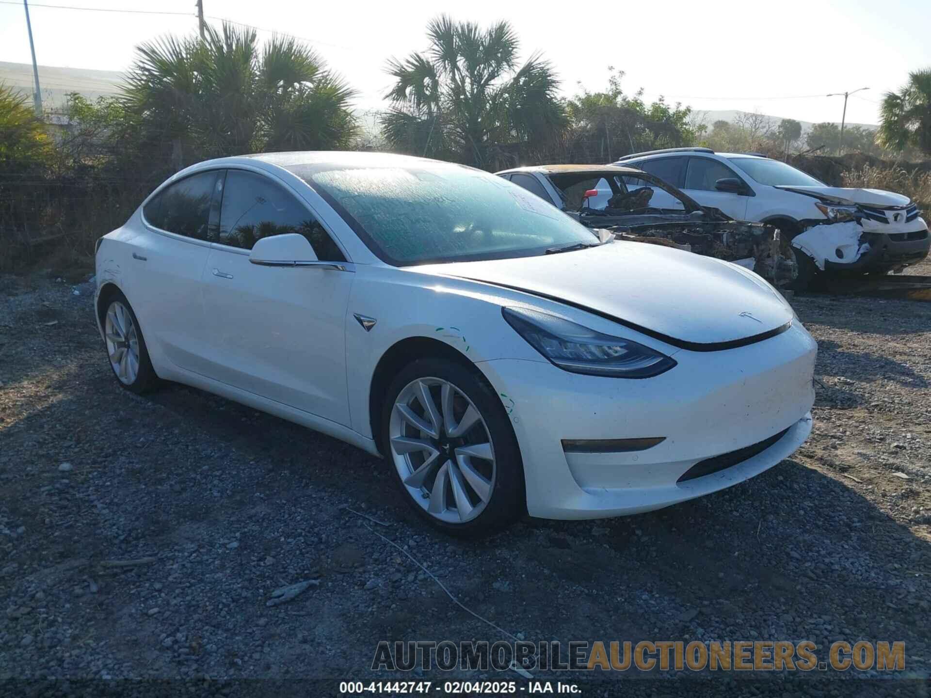 5YJ3E1EA0LF785681 TESLA MODEL 3 2020