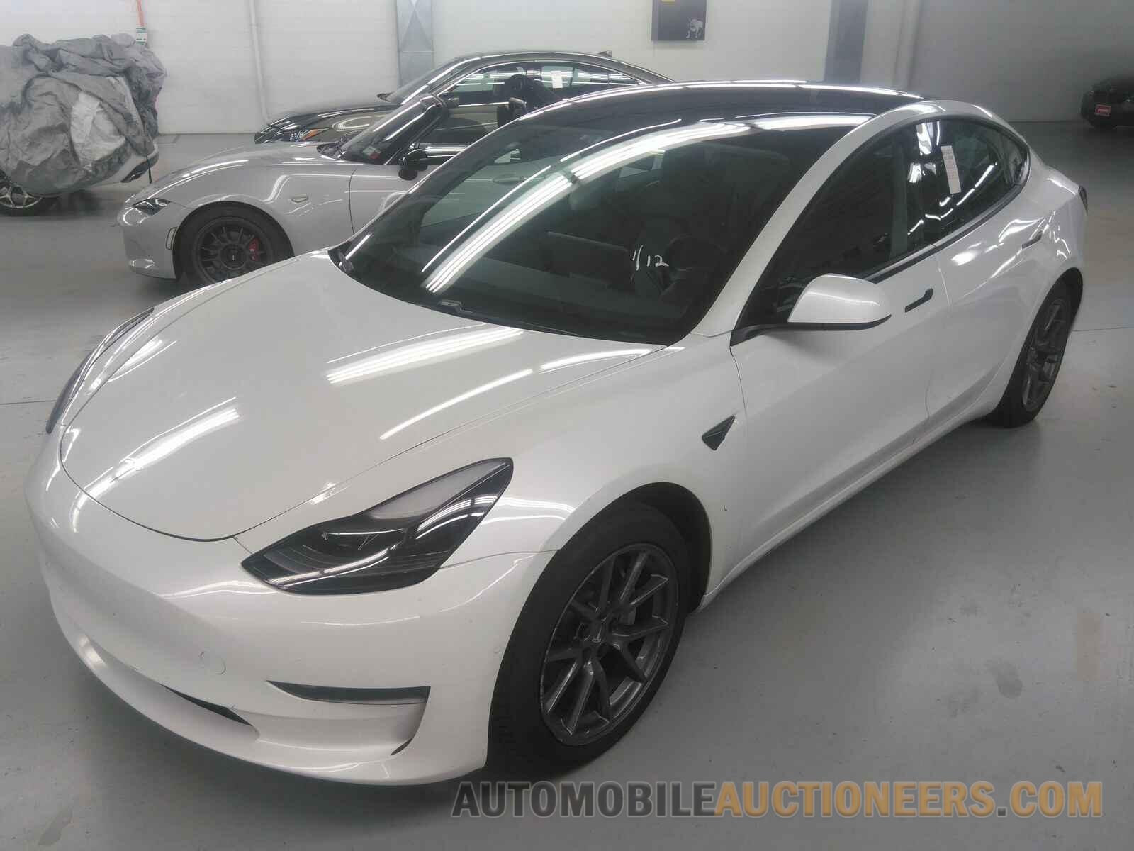 5YJ3E1EA0MF064312 Tesla Model 3 2021