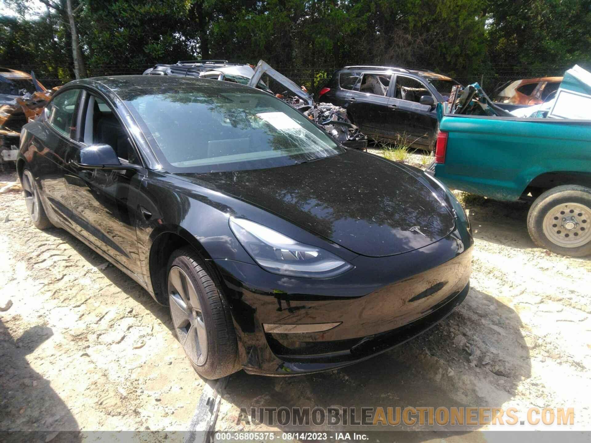 5YJ3E1EA0MF084009 TESLA MODEL 3 2021