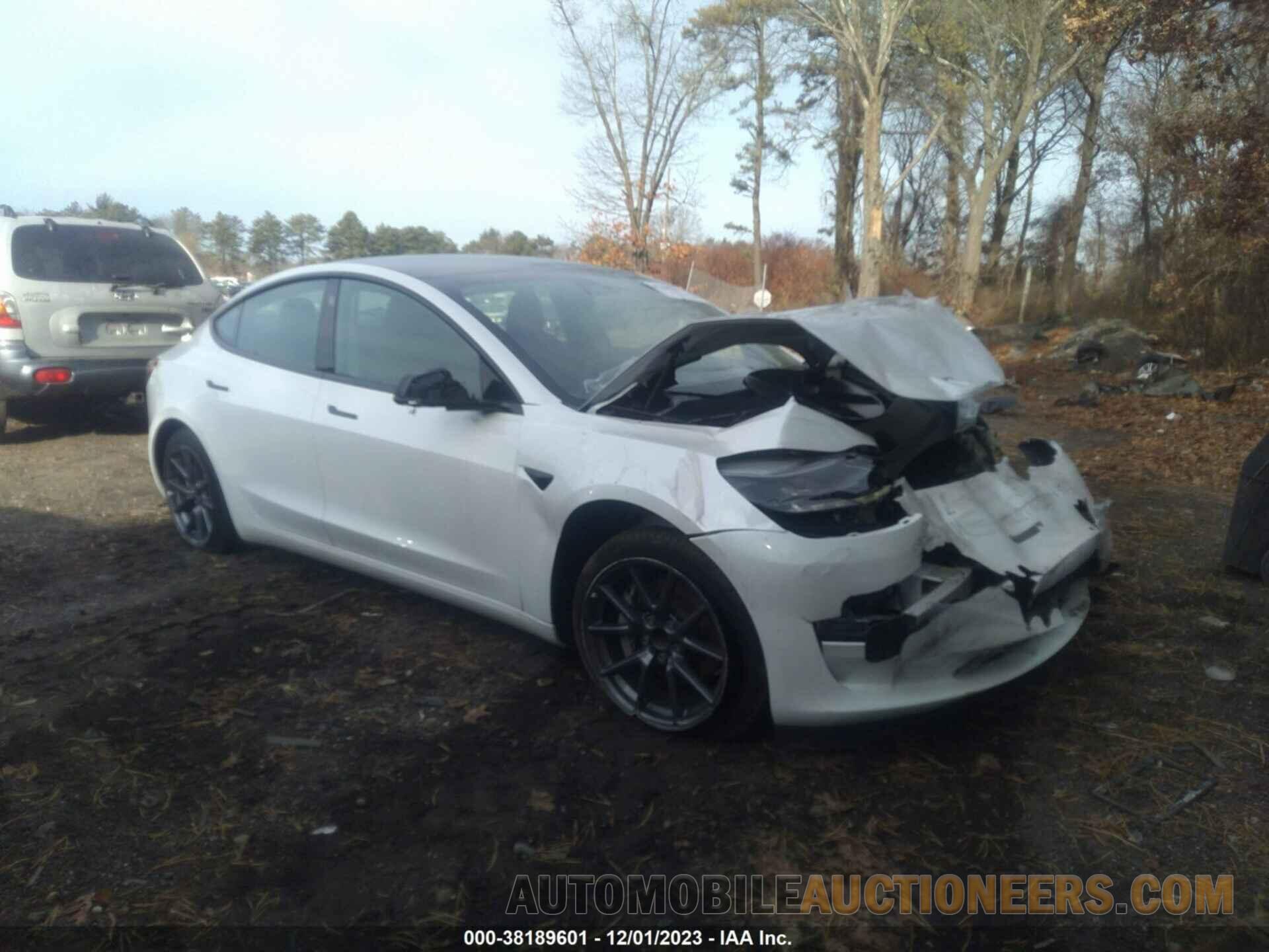 5YJ3E1EA0MF090330 TESLA MODEL 3 2021