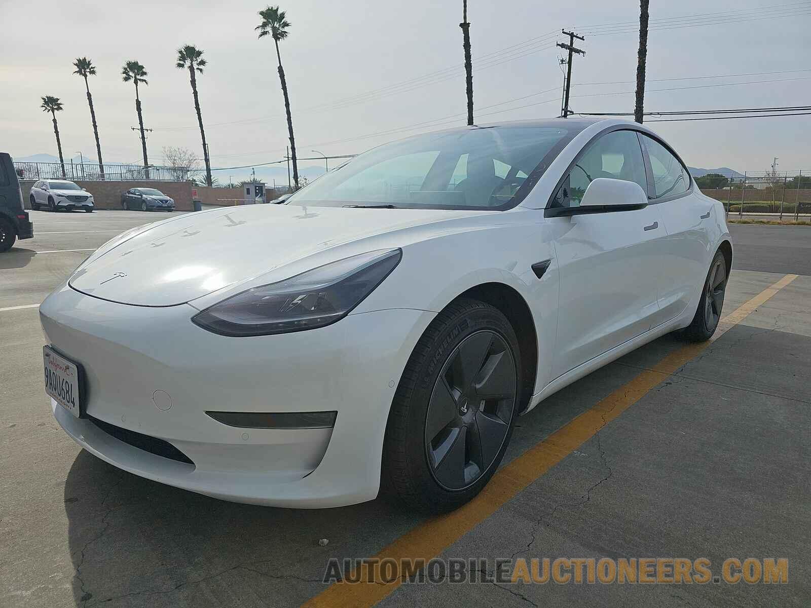 5YJ3E1EA0MF098024 Tesla Model 3 2021