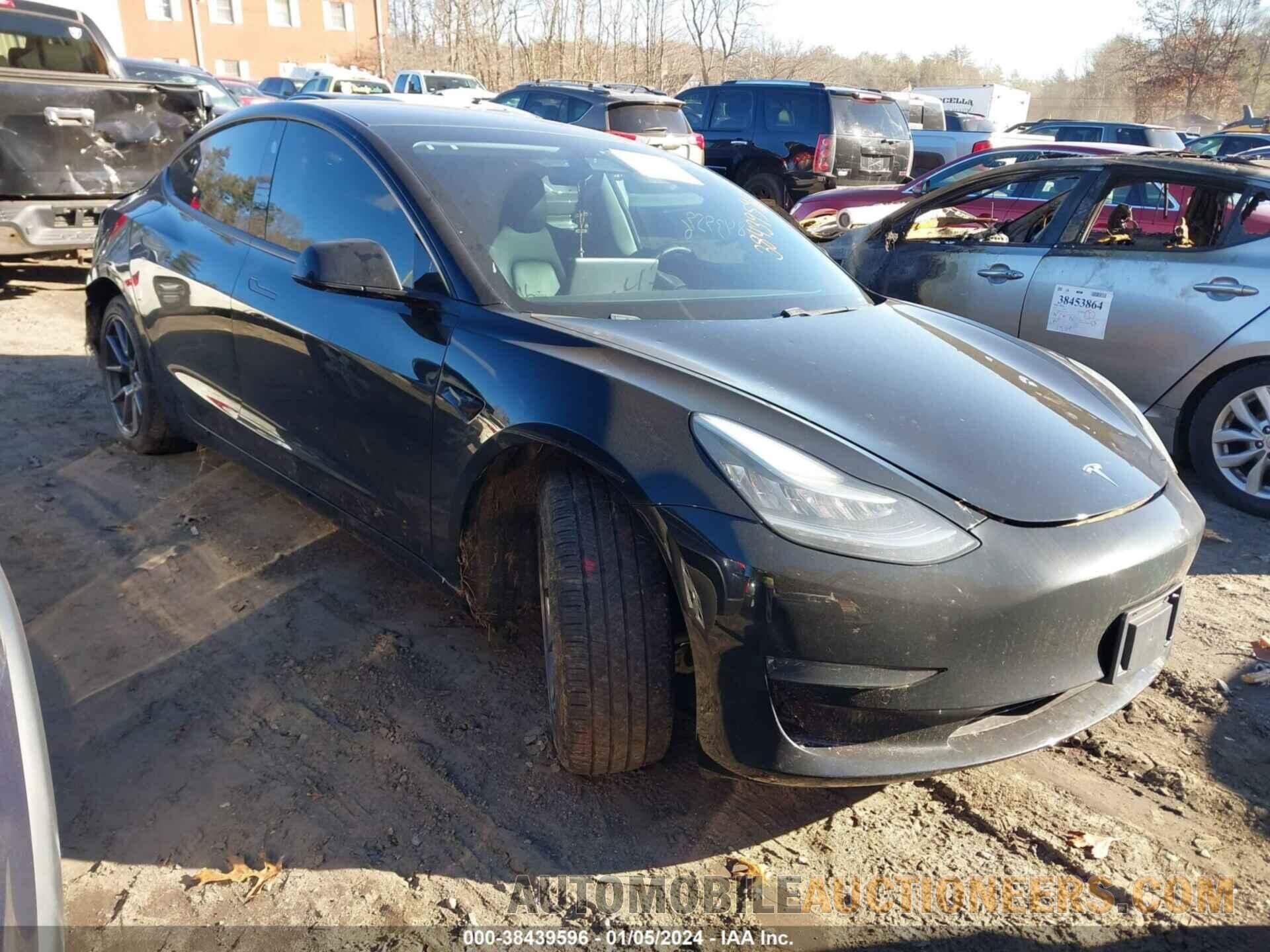 5YJ3E1EA0MF854418 TESLA MODEL 3 2021