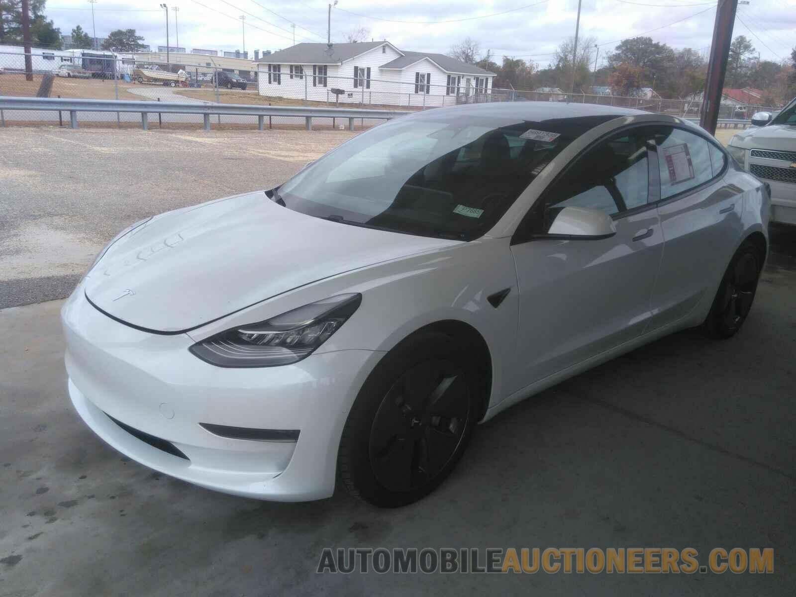 5YJ3E1EA0MF861045 Tesla Model 3 2021