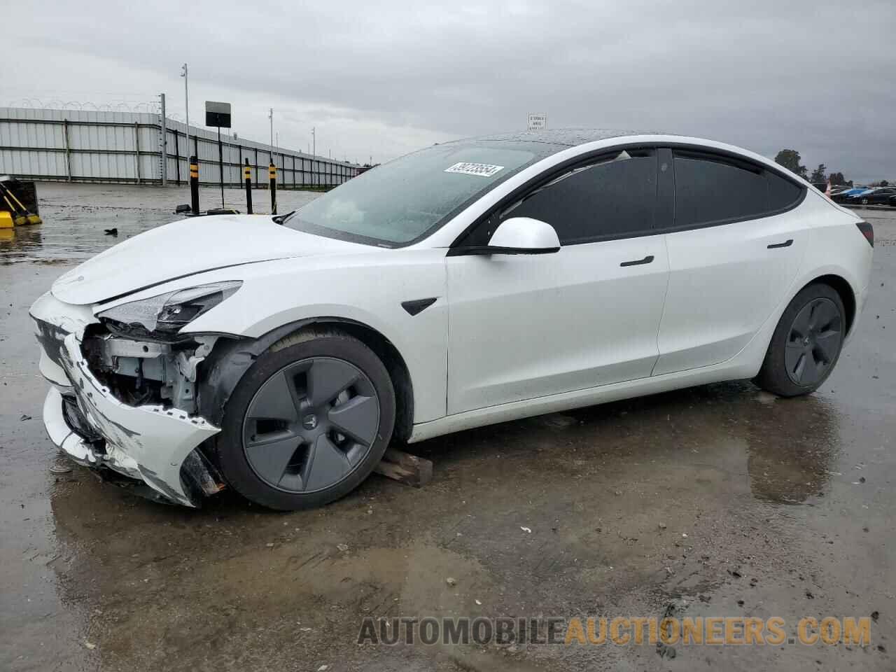 5YJ3E1EA0MF929862 TESLA MODEL 3 2021