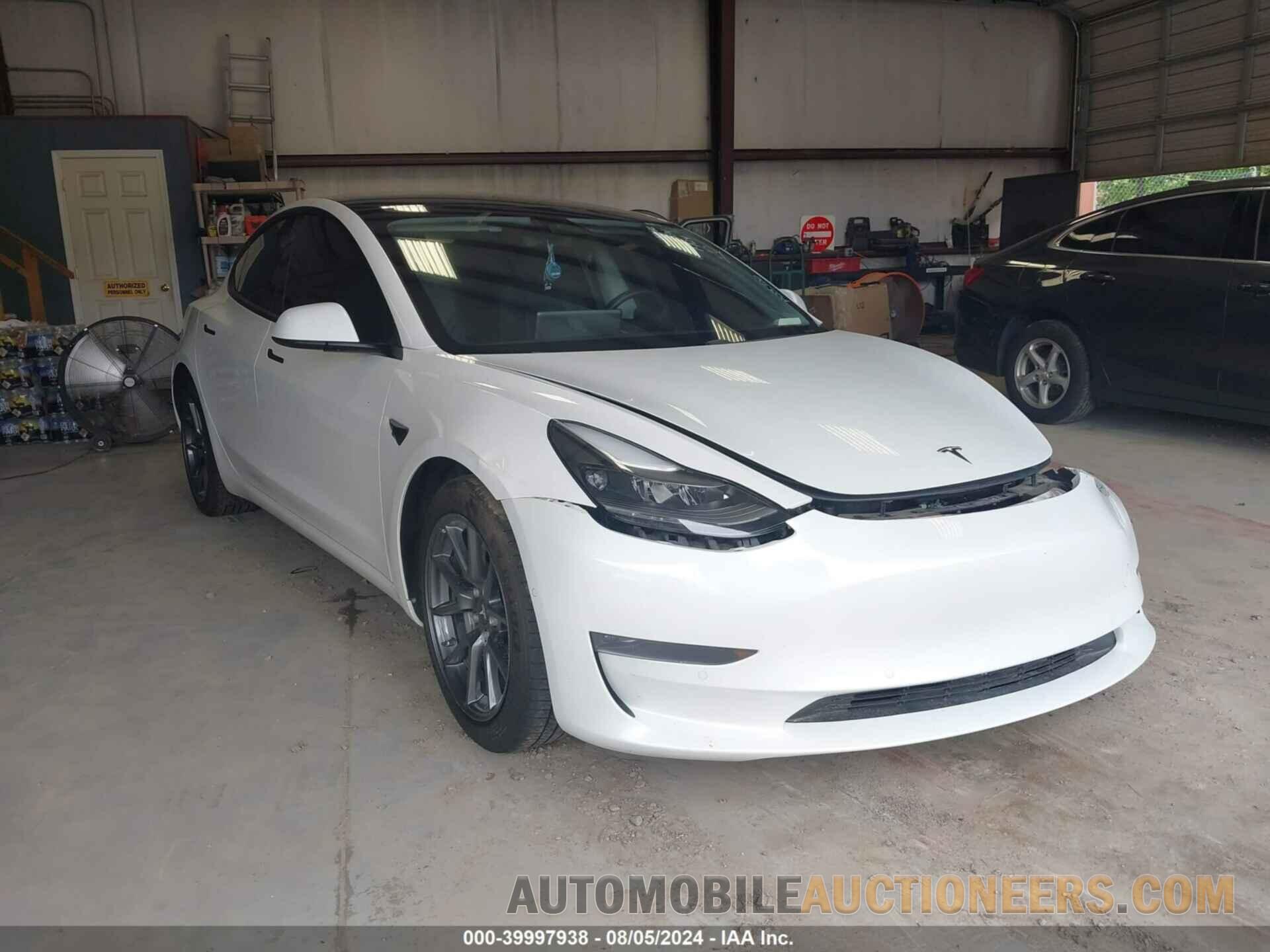 5YJ3E1EA0MF939534 TESLA MODEL 3 2021