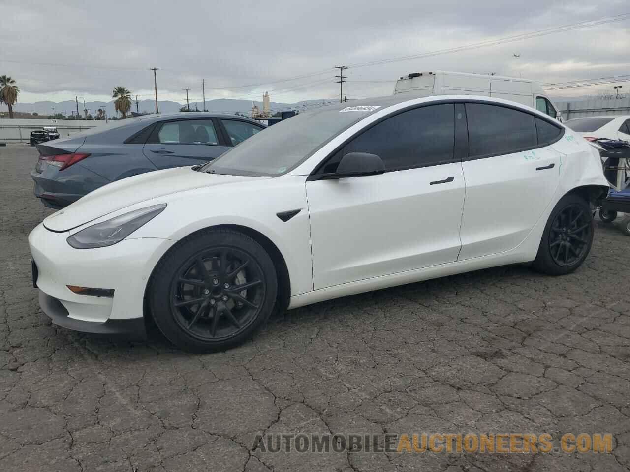 5YJ3E1EA0MF941462 TESLA MODEL 3 2021