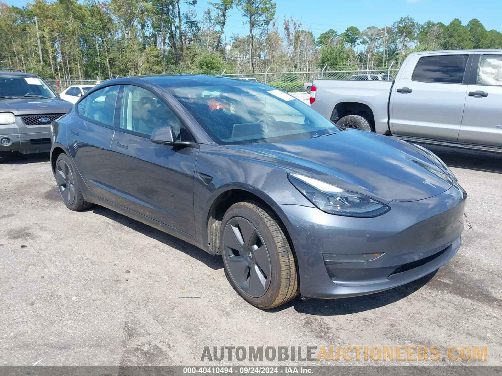 5YJ3E1EA0MF977331 TESLA MODEL 3 2021