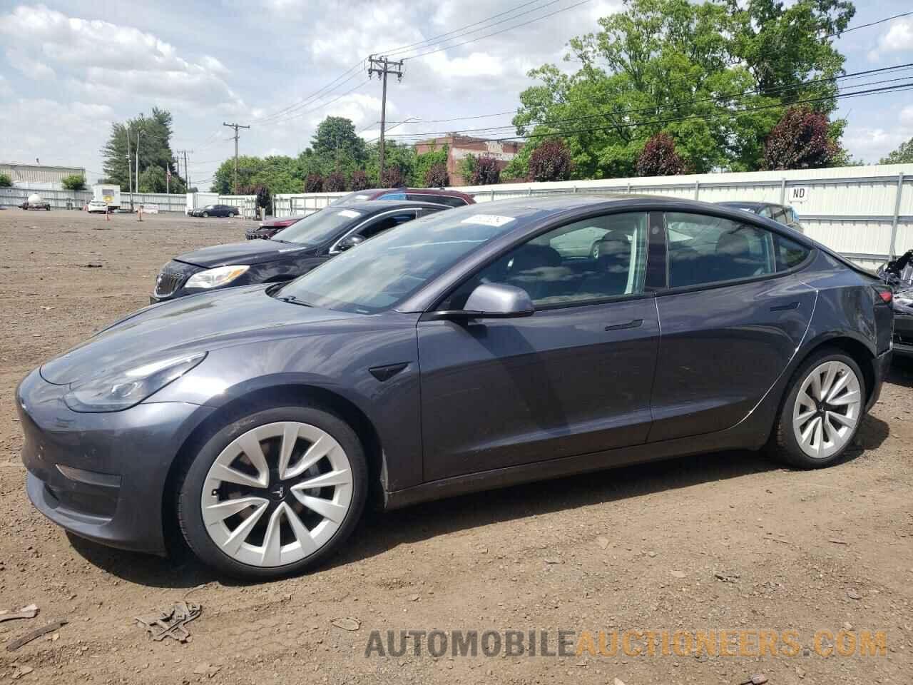 5YJ3E1EA0MF977703 TESLA MODEL 3 2021