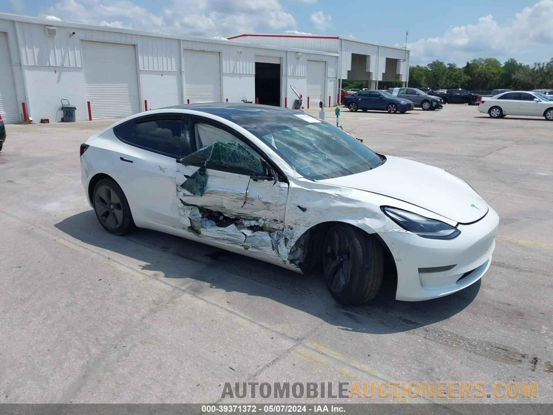 5YJ3E1EA0MF987499 TESLA MODEL 3 2021