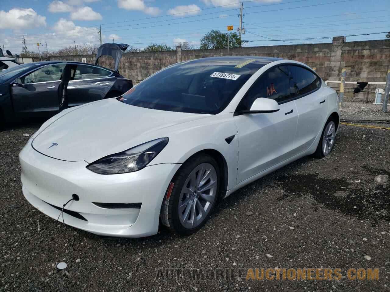 5YJ3E1EA0MF987843 TESLA MODEL 3 2021