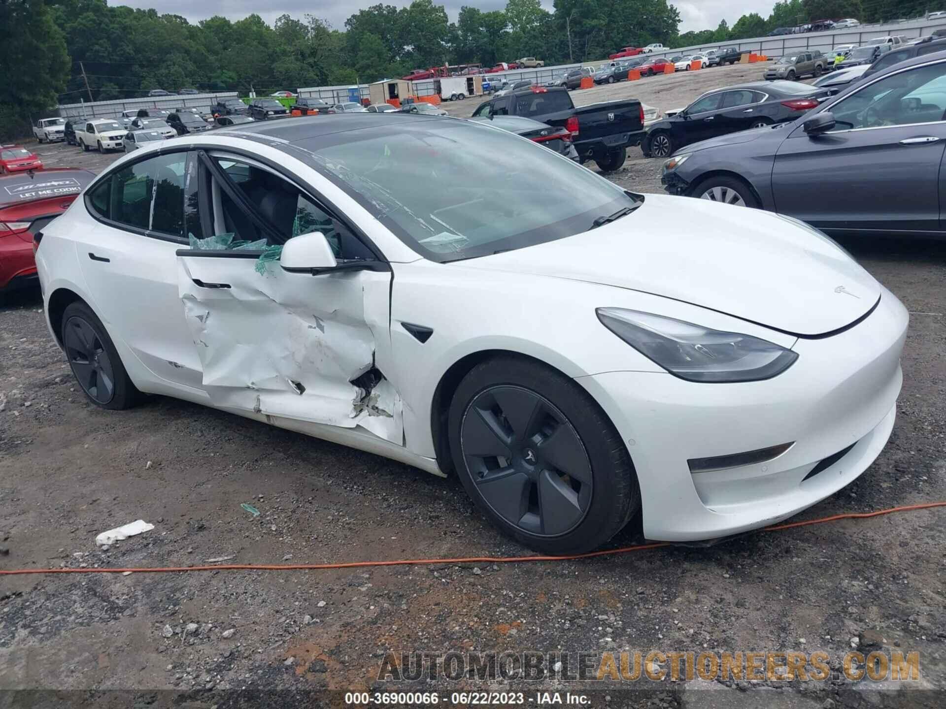 5YJ3E1EA0MF988992 TESLA MODEL 3 2021