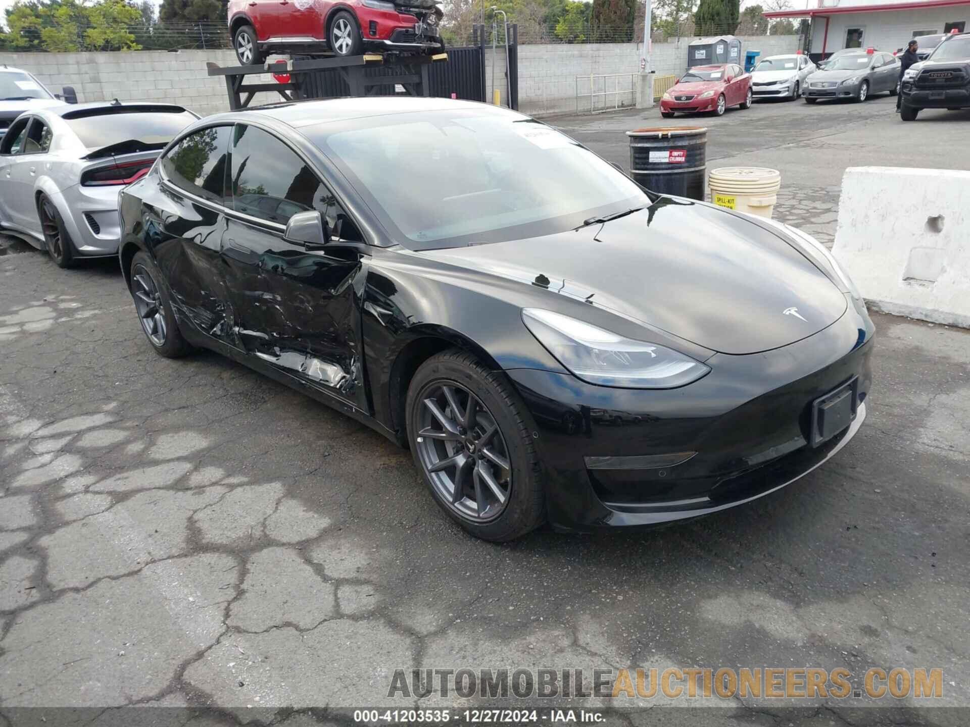 5YJ3E1EA0MF997305 TESLA MODEL 3 2021