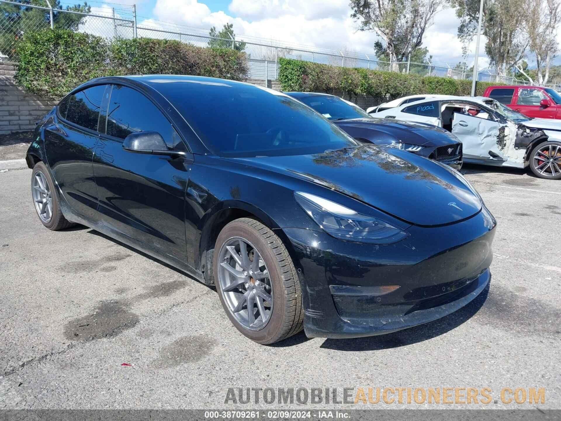 5YJ3E1EA0NF115728 TESLA MODEL 3 2022