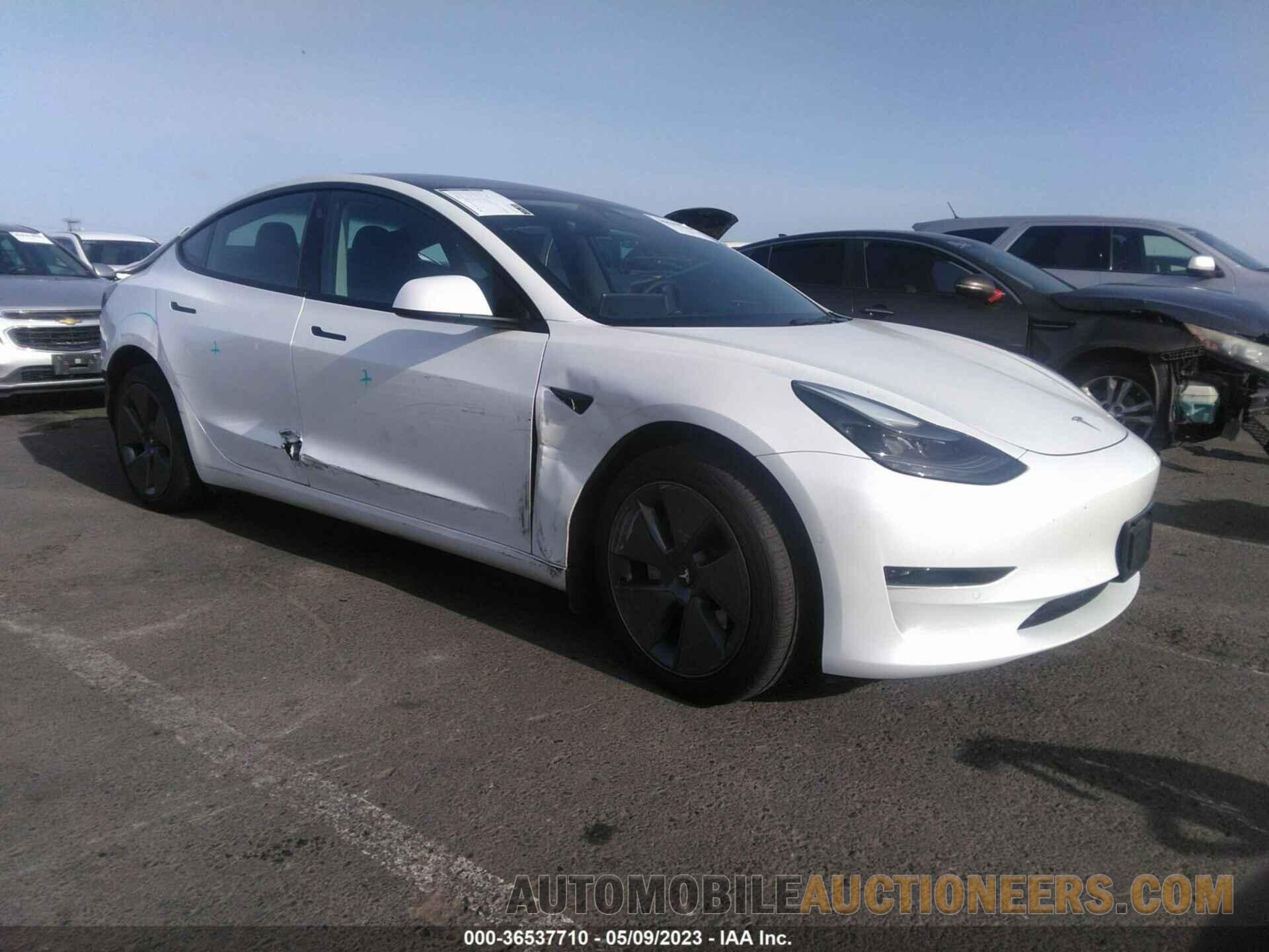 5YJ3E1EA0NF160183 TESLA MODEL 3 2022