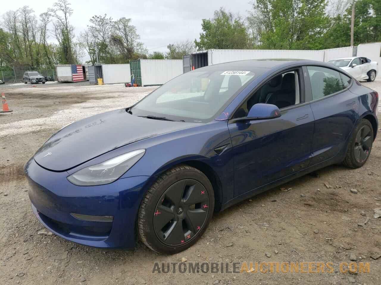 5YJ3E1EA0NF185228 TESLA MODEL 3 2022