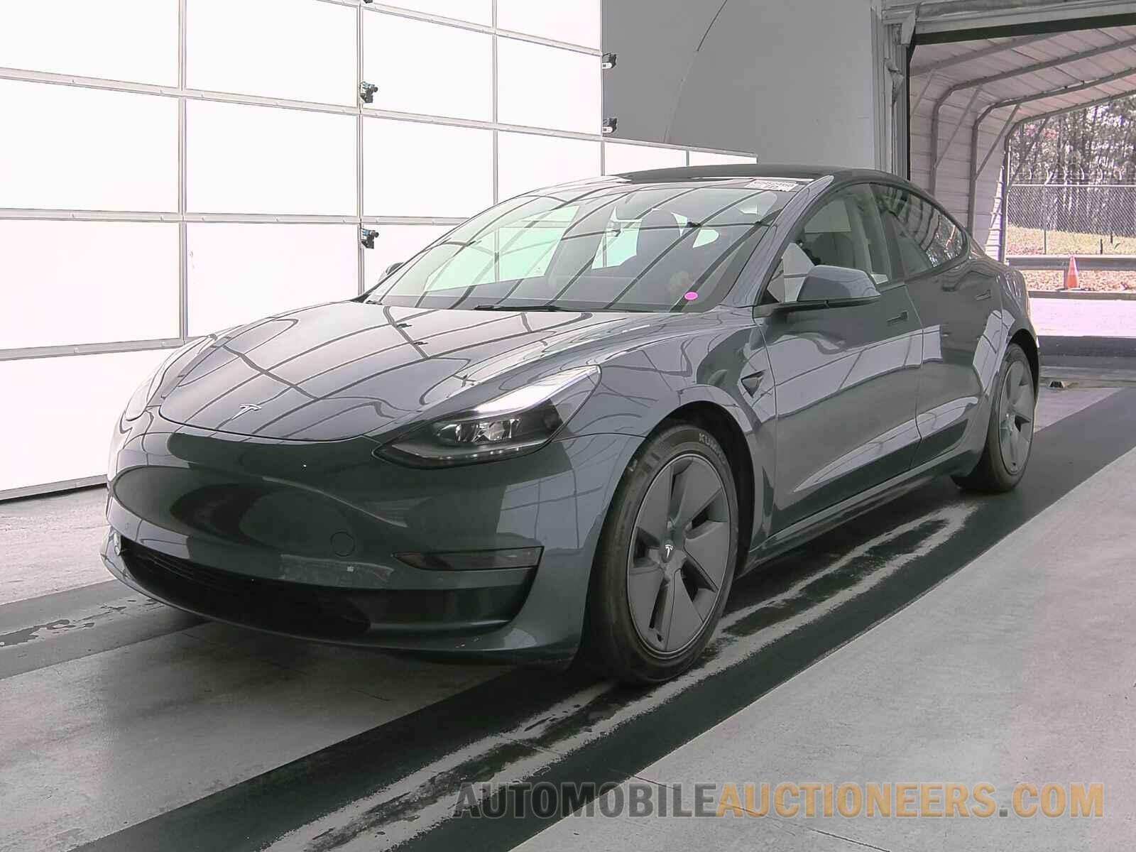 5YJ3E1EA0NF188226 Tesla Model 3 2022