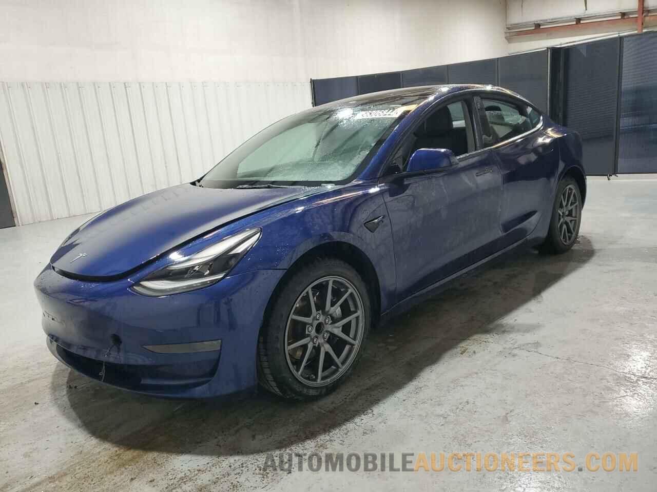 5YJ3E1EA0NF188713 TESLA MODEL 3 2022