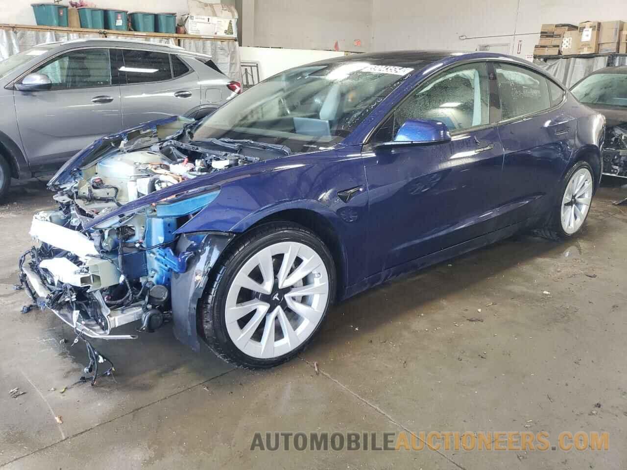 5YJ3E1EA0NF190879 TESLA MODEL 3 2022