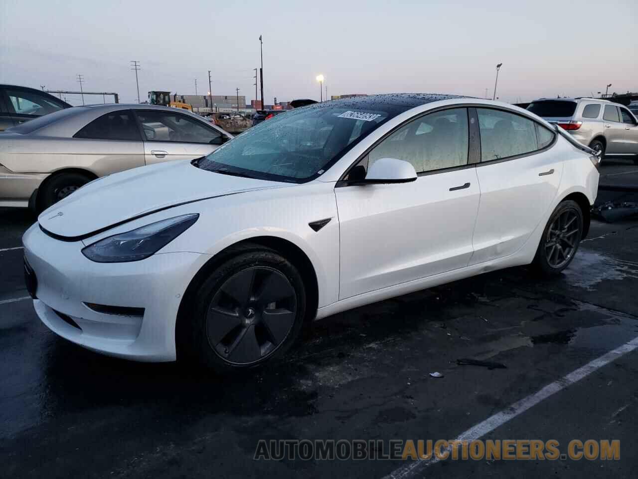 5YJ3E1EA0NF290111 TESLA MODEL 3 2022