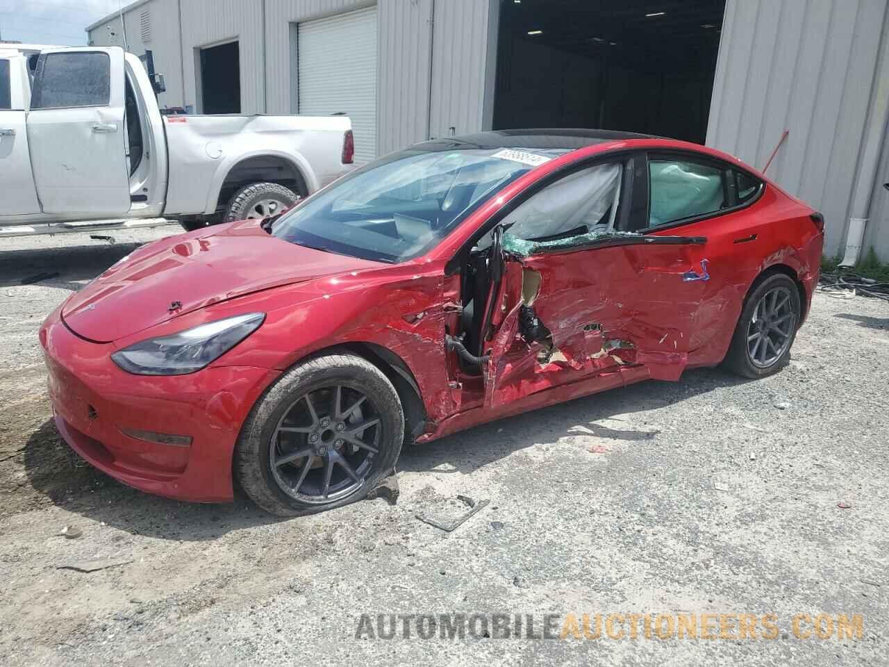 5YJ3E1EA0NF319185 TESLA MODEL 3 2022