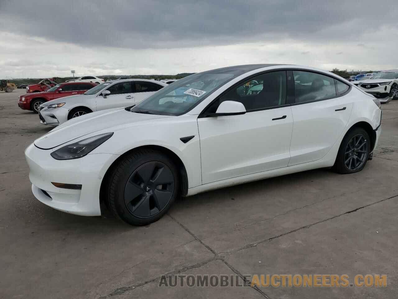 5YJ3E1EA0NF321549 TESLA MODEL 3 2022