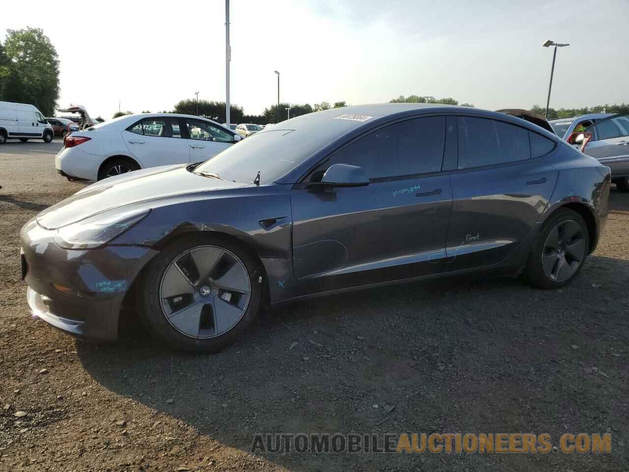 5YJ3E1EA0NF332275 TESLA MODEL 3 2022