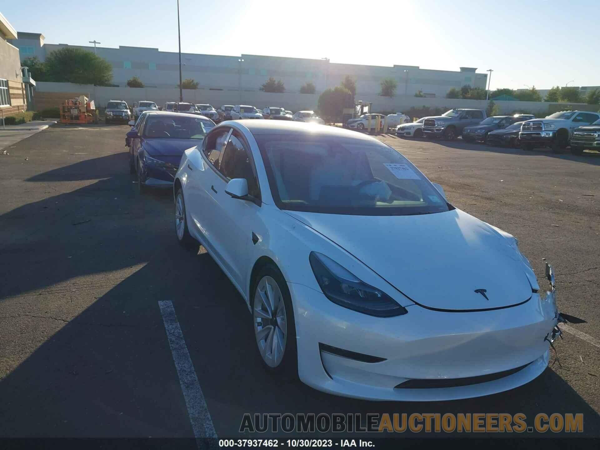 5YJ3E1EA0NF343700 TESLA MODEL 3 2022