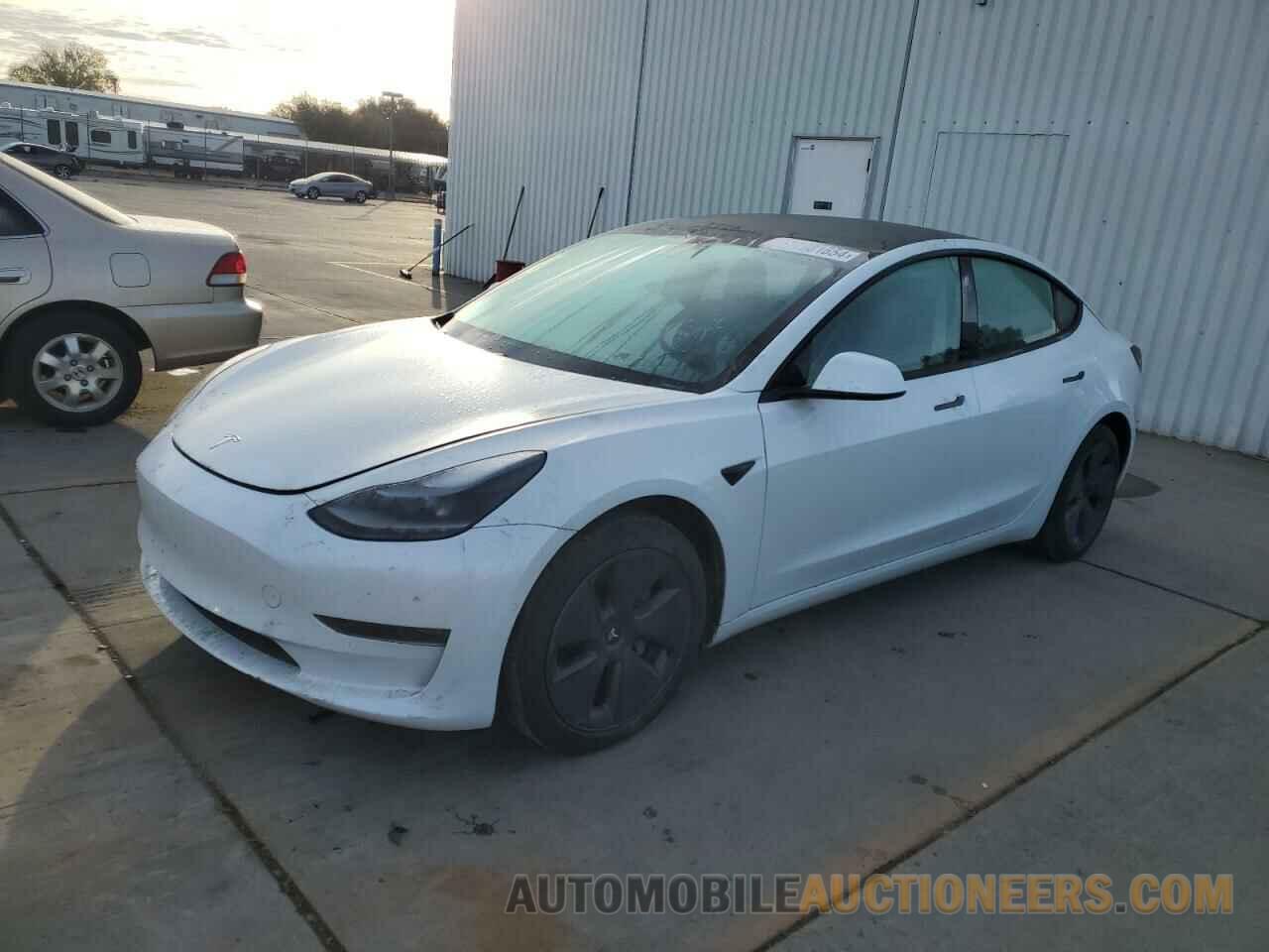 5YJ3E1EA0NF345432 TESLA MODEL 3 2022