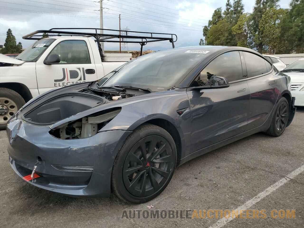 5YJ3E1EA0NF358018 TESLA MODEL 3 2022