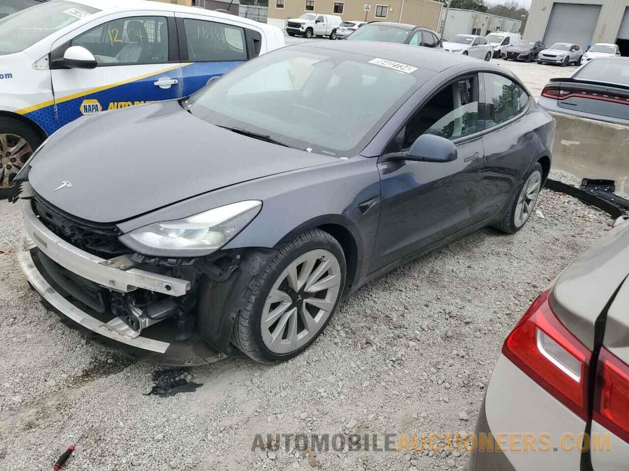 5YJ3E1EA0NF369083 TESLA MODEL 3 2022