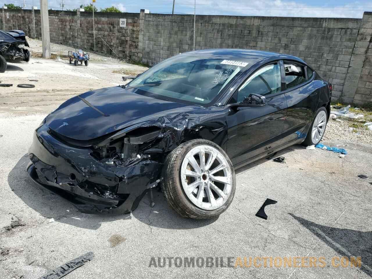 5YJ3E1EA0NF371903 TESLA MODEL 3 2022