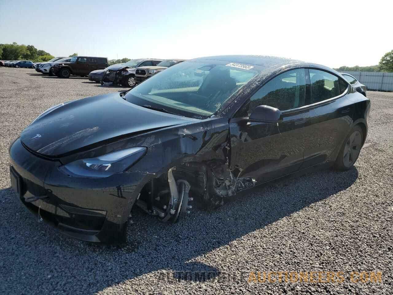 5YJ3E1EA0NF372369 TESLA MODEL 3 2022