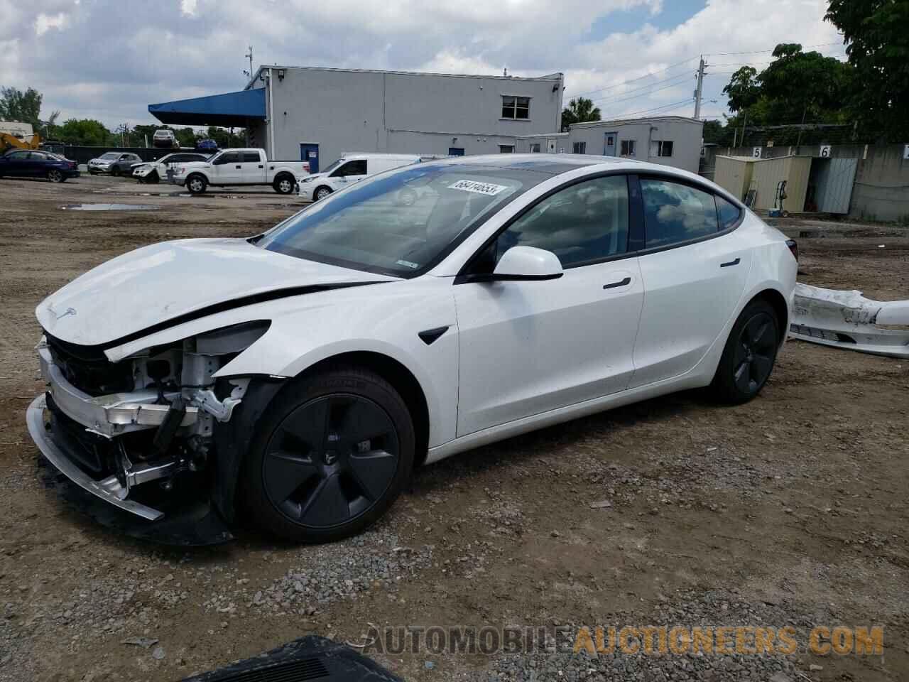 5YJ3E1EA0NF373117 TESLA MODEL 3 2022